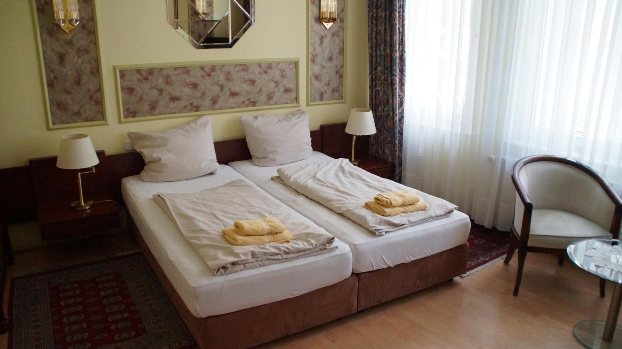 Hotel Alt Lueneburger Kutscherstuben Room photo